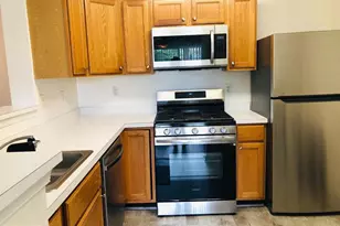 1055 Gardenview Loop, Woodbridge, VA 22191 - Photo 6