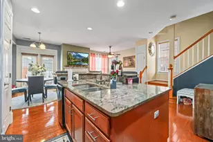 2725 Celestial Dr, Woodbridge, VA 22191 - Photo 12