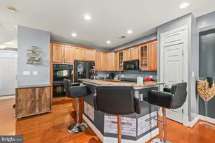 2725 Celestial Dr, Woodbridge, VA 22191 - Photo 10