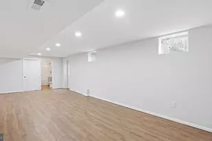 5545 Spangler Ln, Woodbridge, VA 22193 - Photo 24