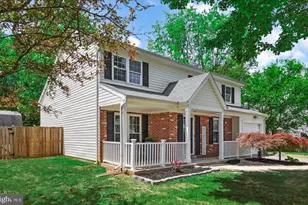 13450 Orangewood Dr, Woodbridge, VA 22193 - Photo 2