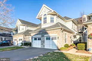 13804 Greendale Dr, Woodbridge, VA 22191 - Photo 2