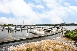 568 Marina Landing Ln, Woodbridge, VA 22191 - Photo 42