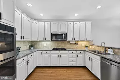 5728 Wheelwright Way, Haymarket, VA 20169 - Photo 20