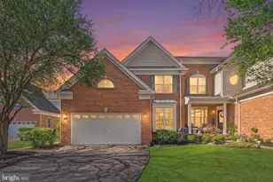 5728 Wheelwright Way, Haymarket, VA 20169 - Photo 2