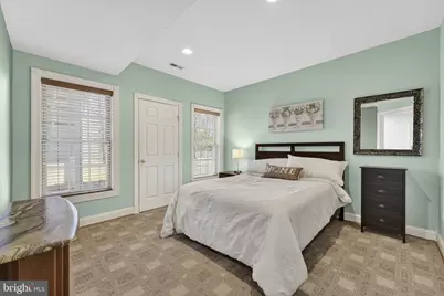 5728 Wheelwright Way, Haymarket, VA 20169 - Photo 46