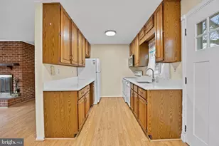 1517 James St, Woodbridge, VA 22191 - Photo 10