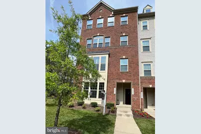 7075 Darbey Knoll Drive #8G, Gainesville, VA 20155 - Photo 1