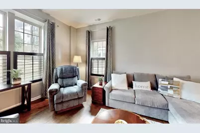 7075 Darbey Knoll Drive #8G, Gainesville, VA 20155 - Photo 2