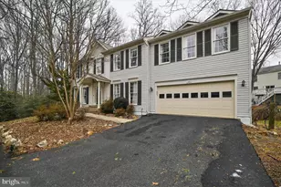 5428 Staples Ln, Woodbridge, VA 22193 - Photo 2
