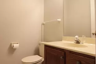 3803 Salemway Ct, Woodbridge, VA 22192 - Photo 10