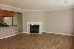 3803 Salemway Ct, Woodbridge, VA 22192 - Photo 4