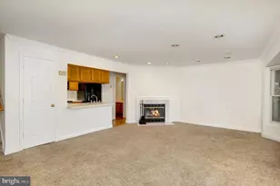 12158 Salemtown Dr, Woodbridge, VA 22192 - Photo 2