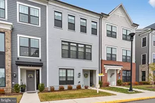 13890 Clear Lake Cir, Woodbridge, VA 22191 - Photo 38