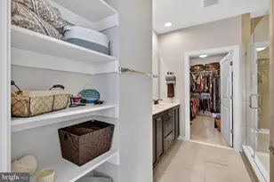 13890 Clear Lake Cir, Woodbridge, VA 22191 - Photo 28