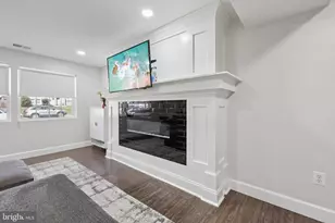 4609 Hamilton Dr, Woodbridge, VA 22193 - Photo 4