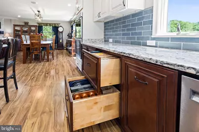 4301 Mountain View Drive, Haymarket, VA 20169 - Photo 16