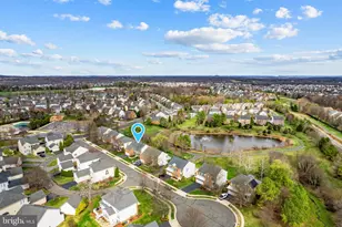 6913 Bitterroot Ct, Gainesville, VA 20155 - Photo 4