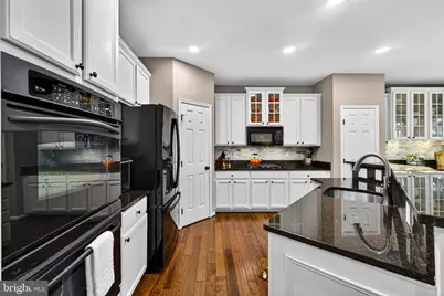 6913 Bitterroot Court, Gainesville, VA 20155 - Photo 20