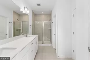 2550 Neabsco Common Pl, Woodbridge, VA 22191 - Photo 26