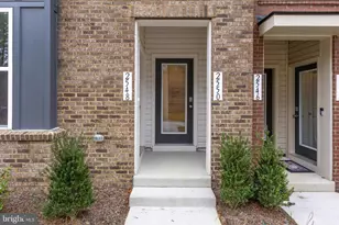 2550 Neabsco Common Pl, Woodbridge, VA 22191 - Photo 2