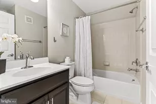 16856 Porters Inn Dr, Dumfries, VA 22026 - Photo 38