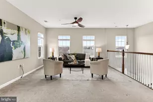 16856 Porters Inn Dr, Dumfries, VA 22026 - Photo 6