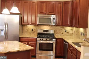 1469 Fawn Hollow Ln, Woodbridge, VA 22191 - Photo 4