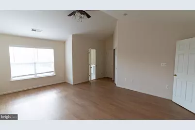 14271 Legend Glen Court, Gainesville, VA 20155 - Photo 8