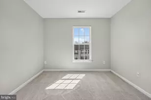1252 Corbett Pl, Woodbridge, VA 22191 - Photo 44