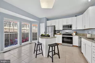 1252 Corbett Pl, Woodbridge, VA 22191 - Photo 20