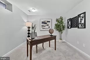 1252 Corbett Pl, Woodbridge, VA 22191 - Photo 66