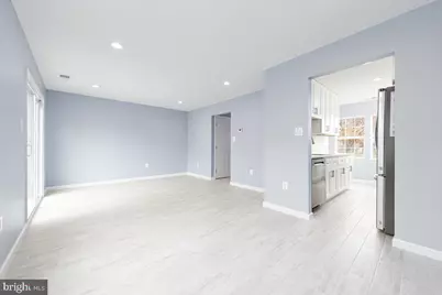 12304 Woodlawn Court, Woodbridge, VA 22192 - Photo 6