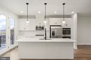 14532 Alsace Ln, Gainesville, VA 20155 - Photo 12