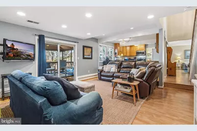 2617 Woodfern Court, Woodbridge, VA 22192 - Photo 22