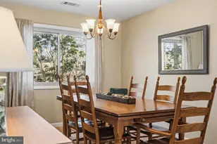 2617 Woodfern Ct, Woodbridge, VA 22192 - Photo 12