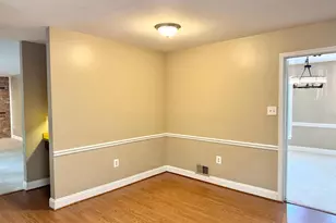 15407 Skyline Dr, Dumfries, VA 22025 - Photo 6