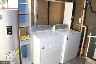 12918 Kingswell Dr, Woodbridge, VA 22193 - Photo 10