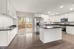 13208 Nickleson Dr, Woodbridge, VA 22193 - Photo 6