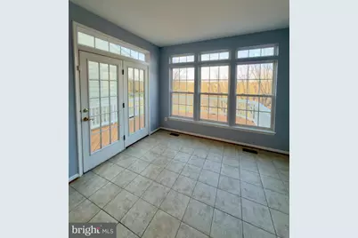 15044 Danehurst Circle, Gainesville, VA 20155 - Photo 8