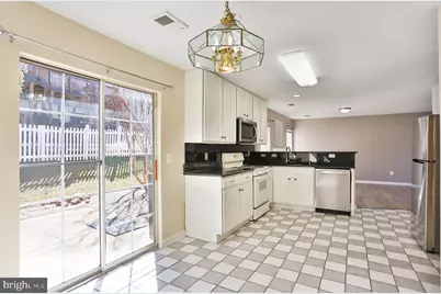 17259 Larkin Drive, Dumfries, VA 22026 - Photo 4