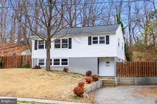 13312 Maple Leaf Ln, Woodbridge, VA 22191 - Photo 1