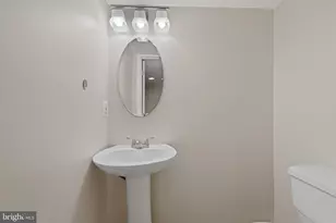 1656 Thenia Pl, Woodbridge, VA 22192 - Photo 8