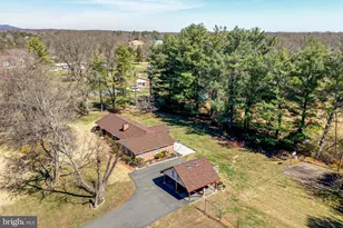 6017 Wheeler Ln, Broad Run, VA 20137 - Photo 6