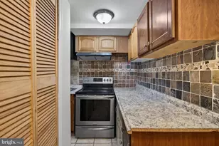4002 Forge Dr, Woodbridge, VA 22193 - Photo 42