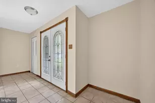 4002 Forge Dr, Woodbridge, VA 22193 - Photo 8