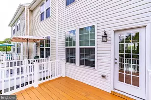 8206 Heritage Crossing Ct, Manassas, VA 20109 - Photo 16