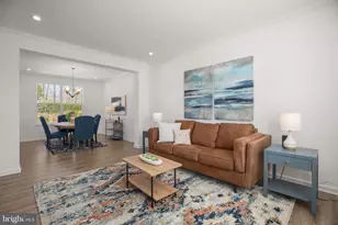 3608 Plumage Ct, Woodbridge, VA 22193 - Photo 8