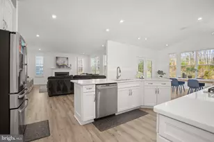 3608 Plumage Ct, Woodbridge, VA 22193 - Photo 12