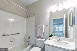 13712 Long Ridge Dr, Gainesville, VA 20155 - Photo 44